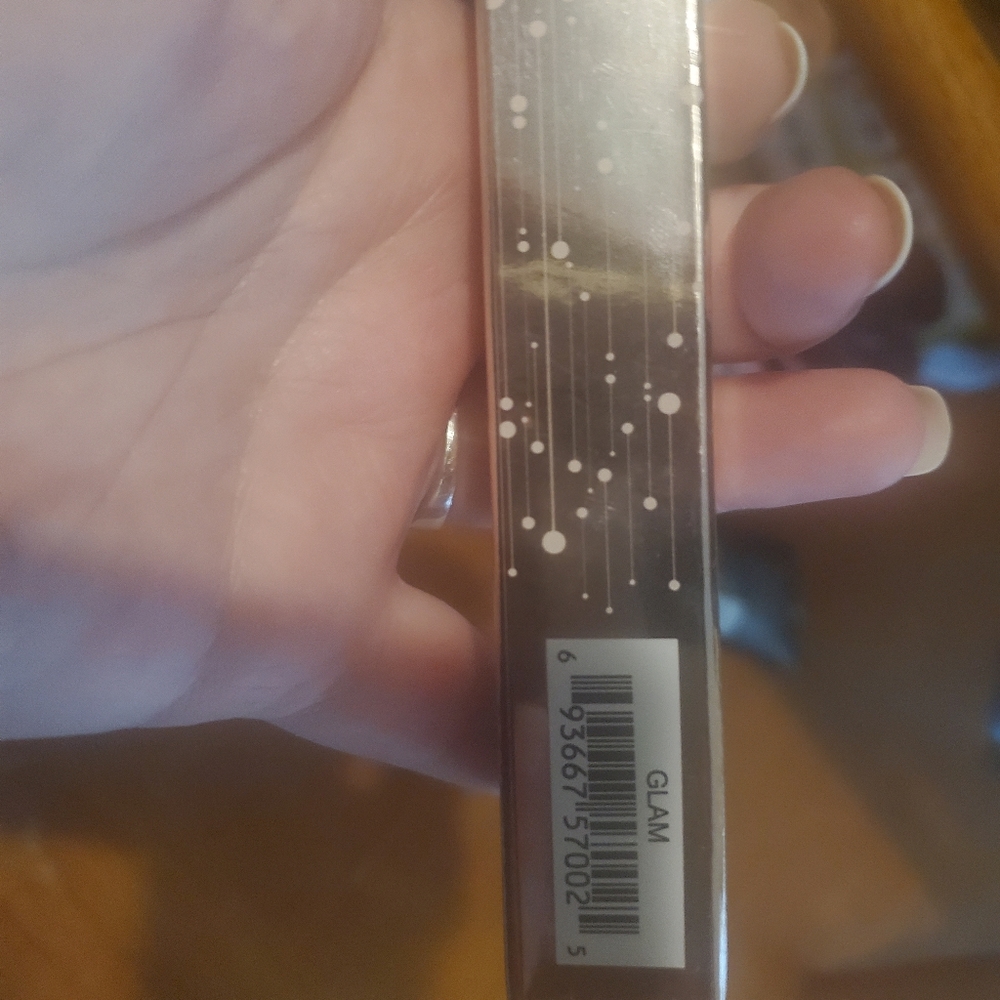 Makeup bundle - Picture 5 of 6